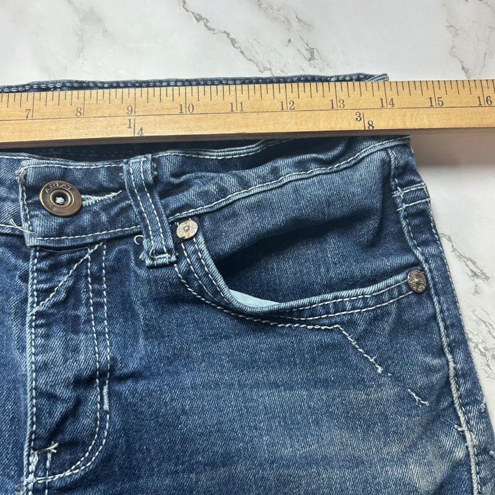 Ariat 7R Women's Mid to Dark Blue Boot Cut Jeans - Picture 6 of 9